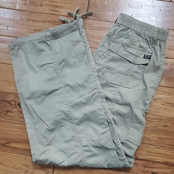 Unionbay Jay Wide Leg Cargo Pants - Picture 1 of 10